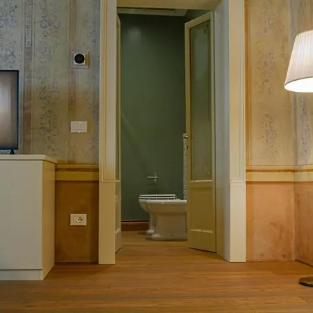 Affittacamere Palazzo Glori 6 4*